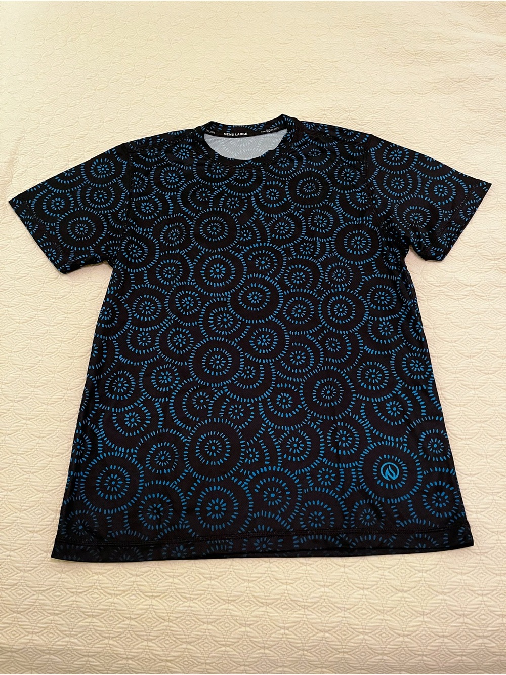 INKnBURN Men’s Concentric Circles Short Sleeve Tech Shirt (size Large)